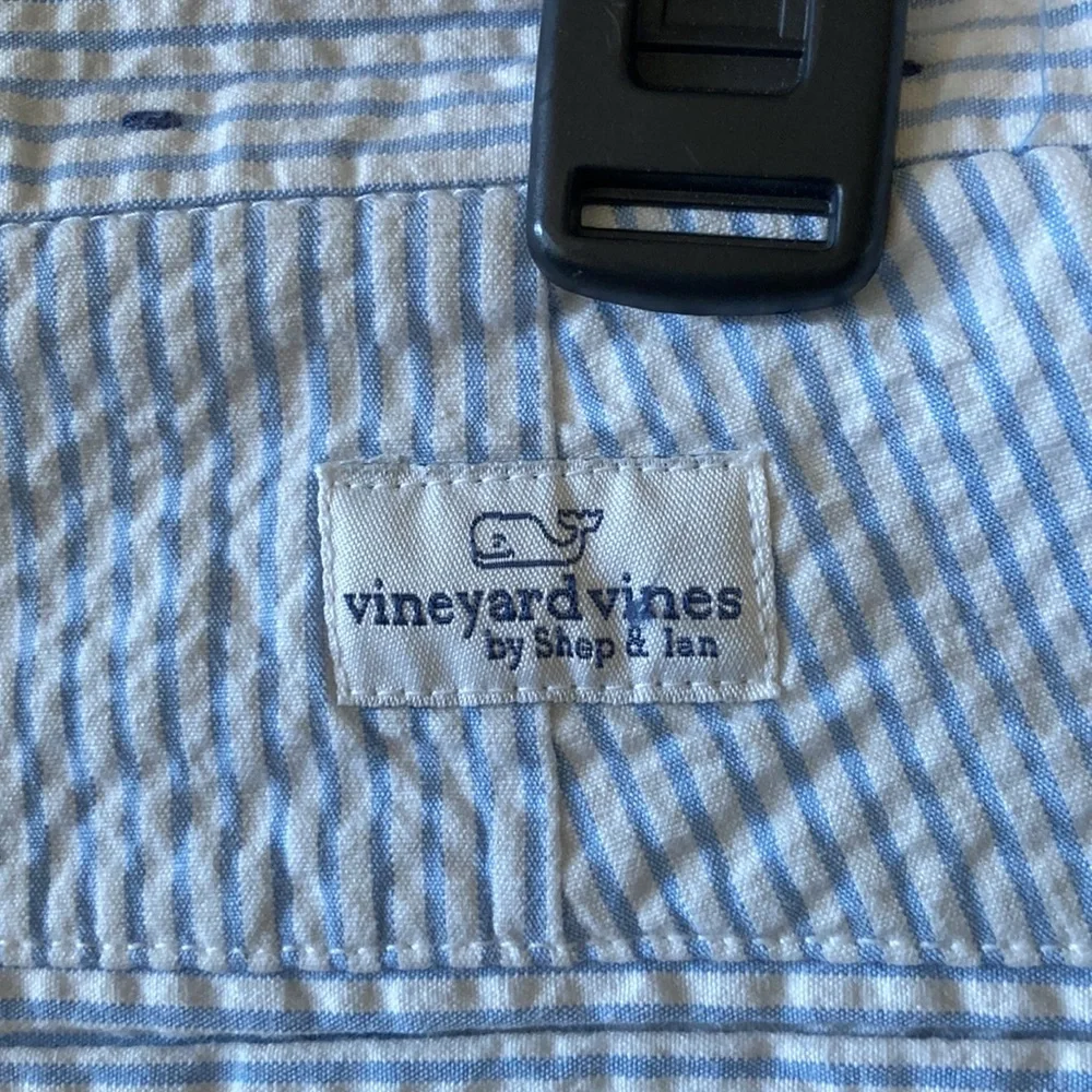 Vineyard Vines classic seersucker